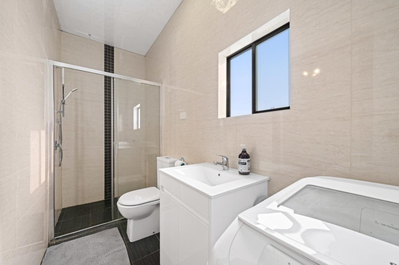 Spacious 1 Bedroom Guest House With Free Parking Sídney Exterior foto